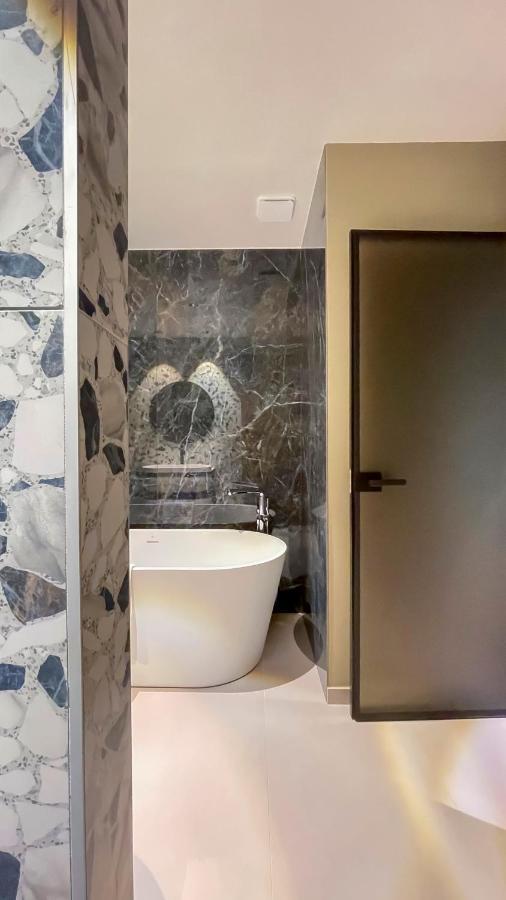 Auberge Pom'Poire อาแซ-เลอ-ริโด ภายนอก รูปภาพ